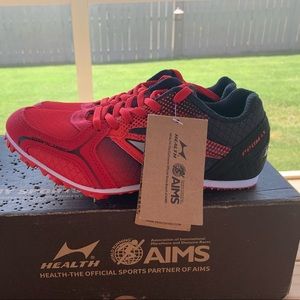 Health Track Spike Shoes